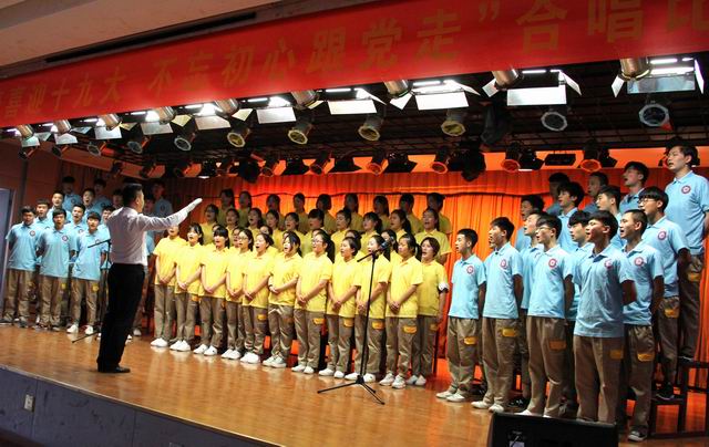 調(diào)整大小 4、二等獎：16綜合技師班代表隊.jpg